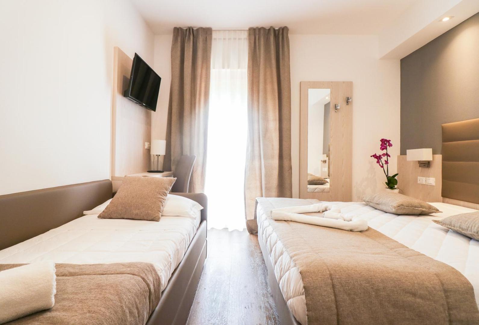 Hotel Loreley リド・ディ・イエゾロ エクステリア 写真