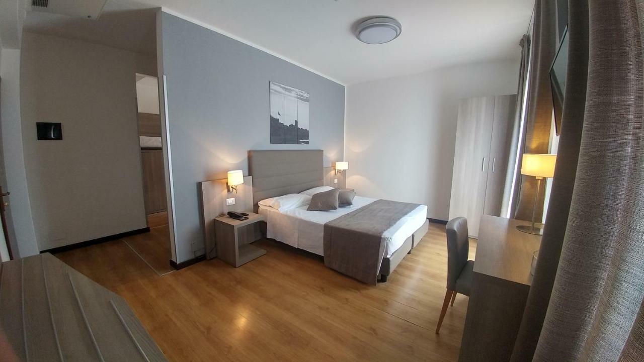Hotel Loreley リド・ディ・イエゾロ エクステリア 写真