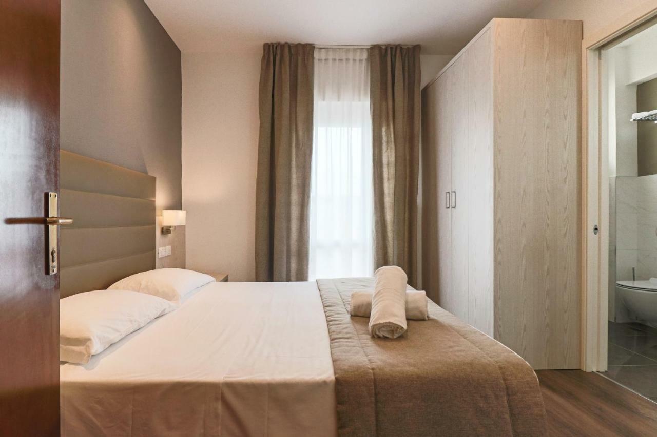 Hotel Loreley リド・ディ・イエゾロ エクステリア 写真